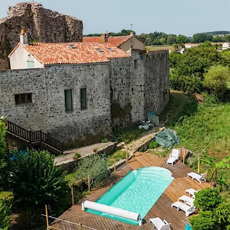 Gorgeous In Sevremont