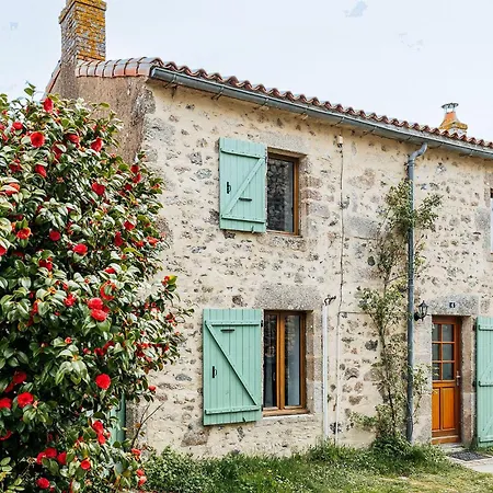 Gorgeous In Sevremont